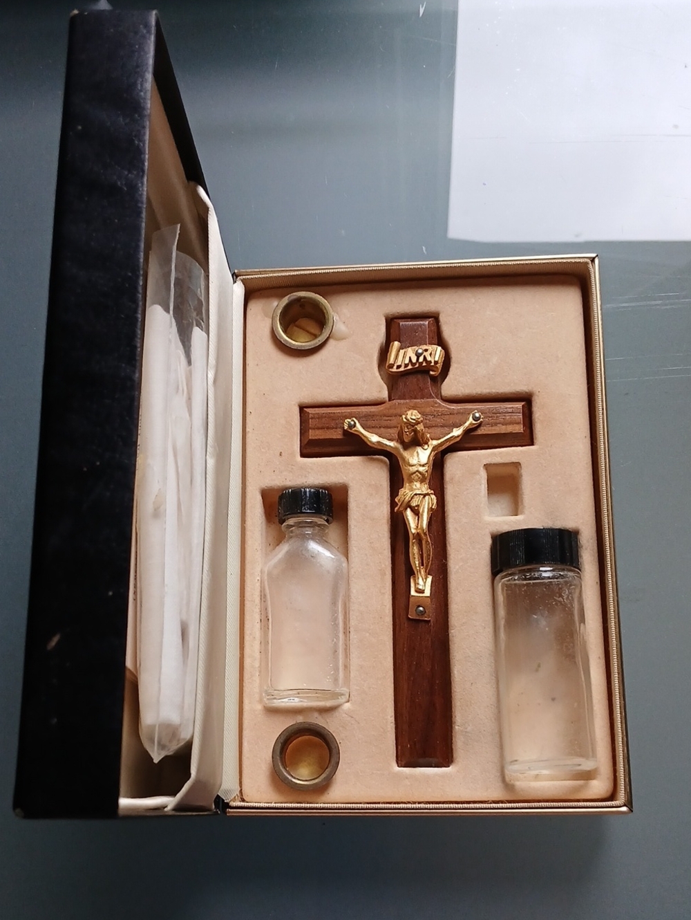 Traveling Mass And Last Rites Kit